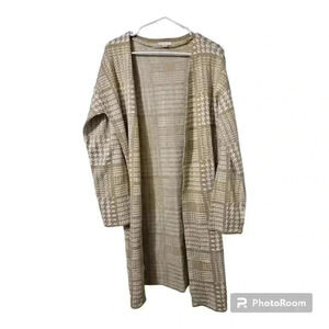 NWOT- womens cardigan!
